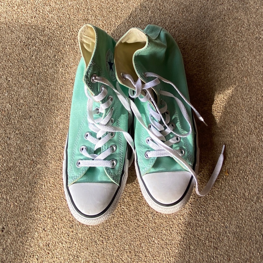 Converse